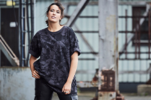 Studio Untold T-shirts og toppe
